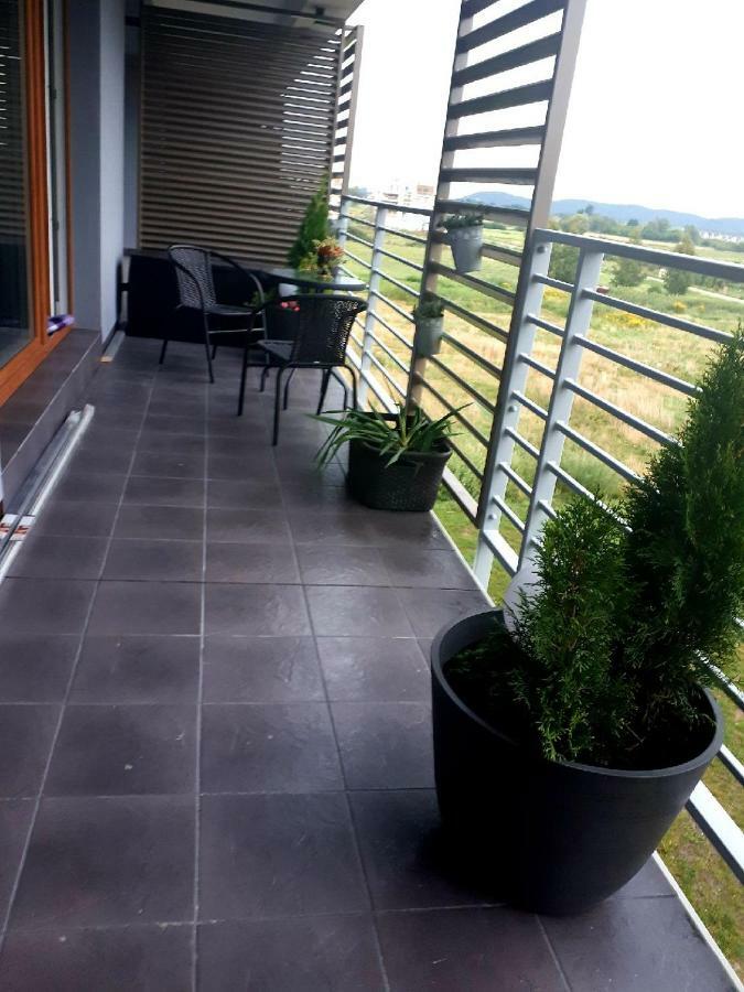 Apartament Przy Aquaparku W Redzie Rumia Ngoại thất bức ảnh