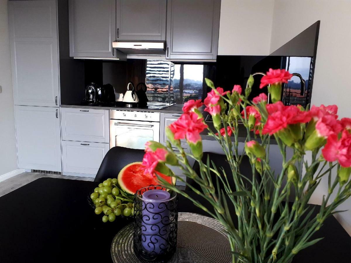 Apartament Przy Aquaparku W Redzie Rumia Ngoại thất bức ảnh