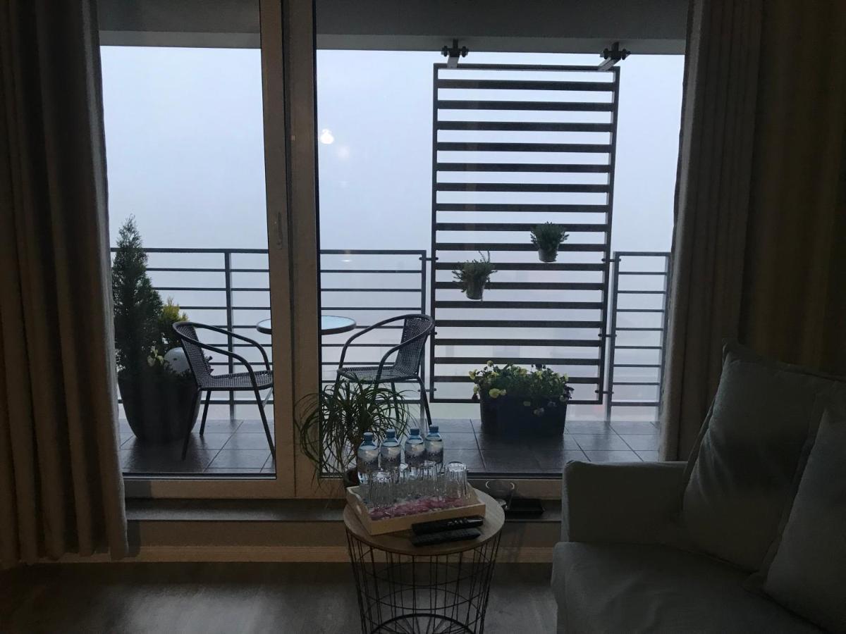 Apartament Przy Aquaparku W Redzie Rumia Ngoại thất bức ảnh